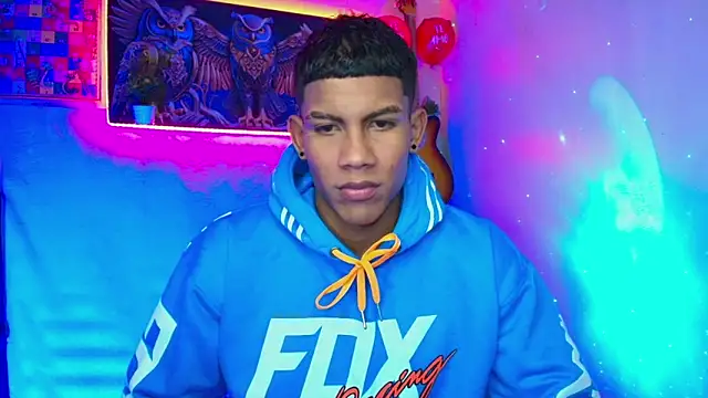 Damian latinxxx online show from 02.16.25