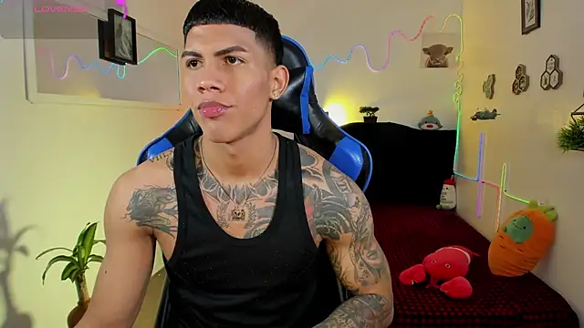 Damian latinxxx online show from 02.15.26