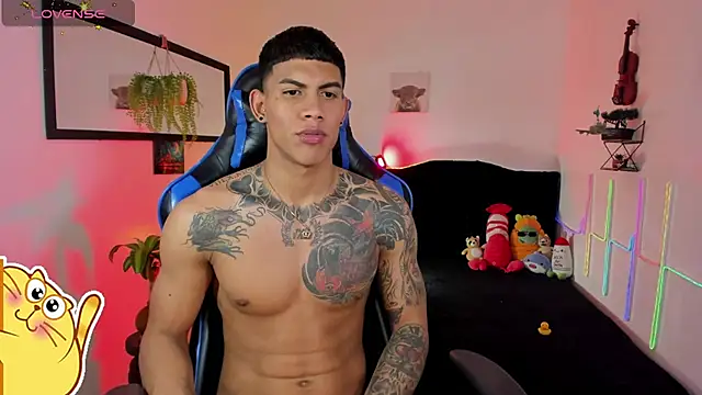 Damian latinxxx online show from 03.02.26