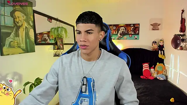 Damian latinxxx online show from 03.31.26