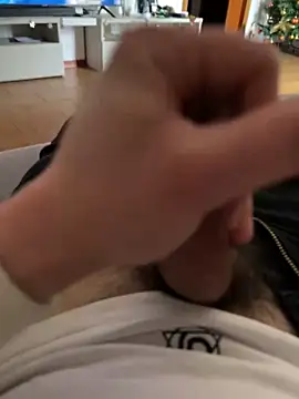 flagintheairin online show from 12.04.24