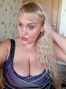 IsabellaBoni online show from 04.10.26