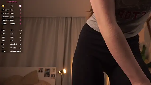 Snapshot of brendacom chatting on 02.12.26 brendacom online show from 02.12.26