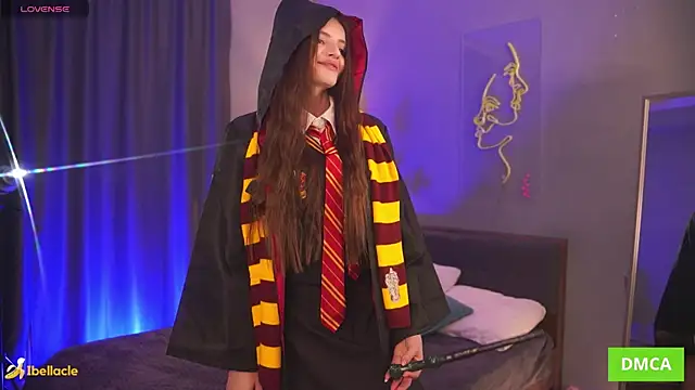 Bellacle online show from 11.23.25