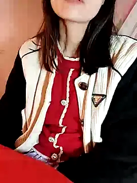 Snapshot of Cute20love20 chatting on 01.12.25 Cute20love20 online show from 01.12.25