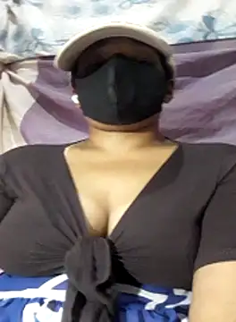 Tharukasenevirathne online show from 06.14.26