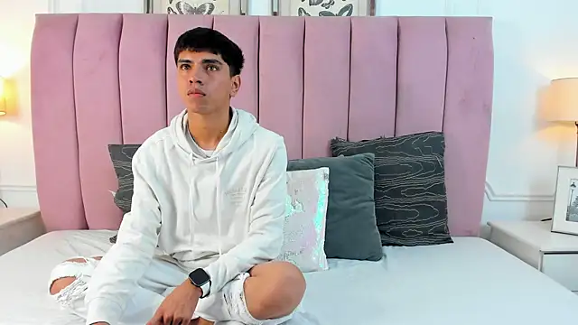 Santy carrington online show from 03.12.26