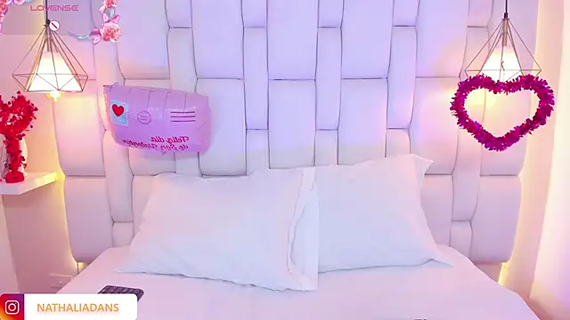 NathaliAdans online show from 02.21.25