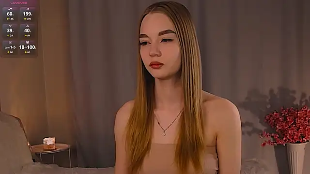 Snapshot of nik0le_ chatting on 10.22.25 nik0le online show from 10.22.25