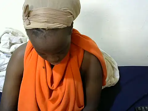 Snapshot of Thicky_kyla chatting on 02.07.26 Thicky kyla online show from 02.07.26