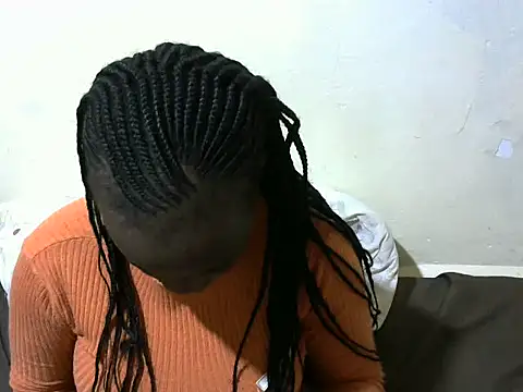 Snapshot of Thicky_kyla chatting on 02.10.26 Thicky kyla online show from 02.10.26