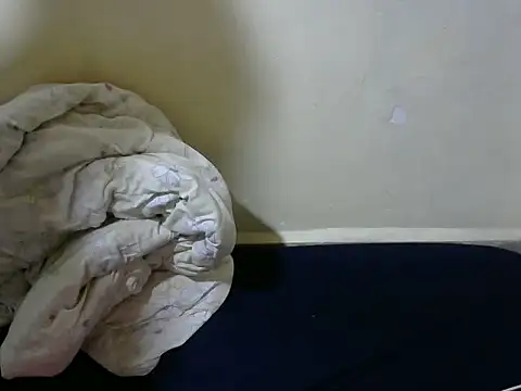 Snapshot of Thicky_kyla chatting on 02.25.26 Thicky kyla online show from 02.25.26