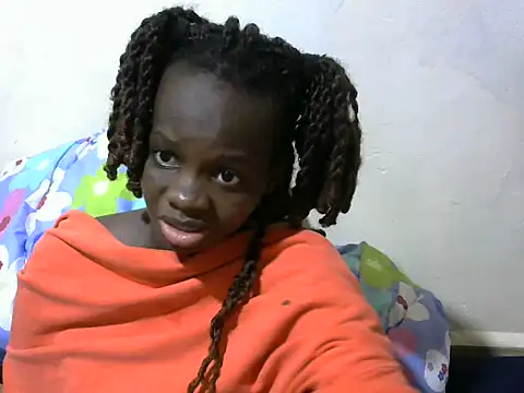 Snapshot of Thicky_kyla chatting on 05.26.26 Thicky kyla online show from 05.26.26