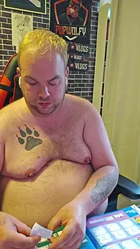 Snapshot of PupW0lfy chatting on 06.17.26 PupW0lfy online show from 06.17.26