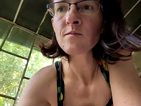 Milky hairy mommy online show from 09.19.25