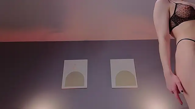 Adelheidd online show from 03.07.25