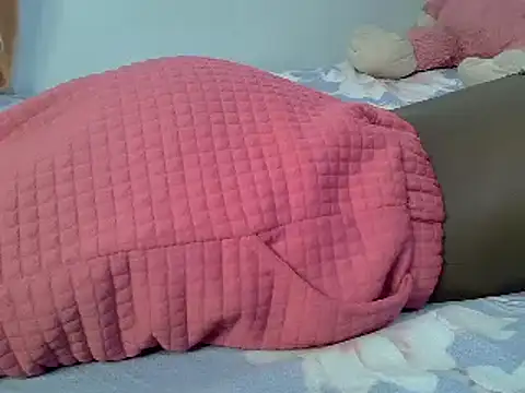 Snapshot of Slimbony chatting on 03.13.25 Slimbony online show from 03.13.25