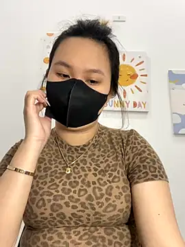 Odette68 online show from 10.17.25