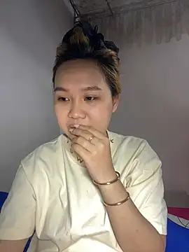 Snapshot of Odette68 chatting on 06.18.26 Odette68 online show from 06.18.26