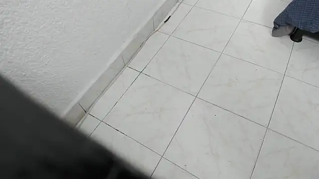 Debora brown online show from 02.08.25