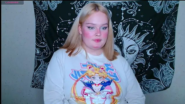 Snapshot of rozzhaos8 chatting on 01.08.26 rozzhaos8 online show from 01.08.26