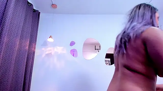  Ameliie online show from 12.04.24