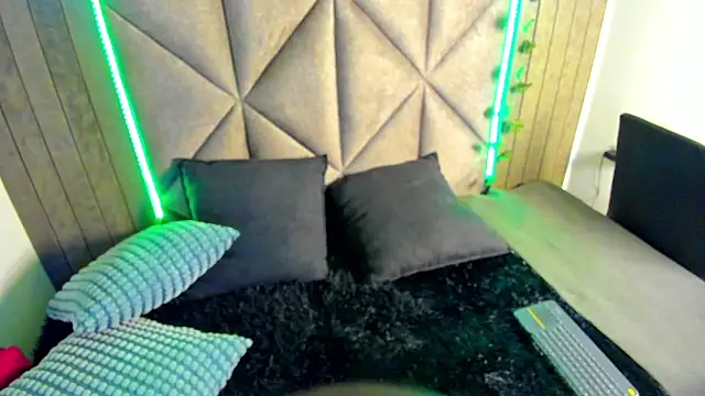 AbbyWathson online show from 03.24.26