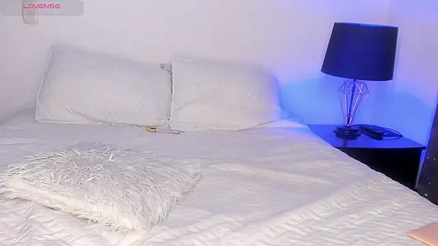 salome lee online show from 11.14.25