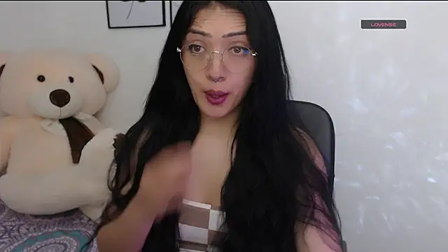 Suzanne abbey online show from 10.06.25