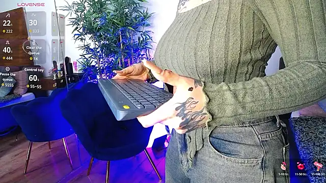 CreamyInkky  online show from 03.31.26