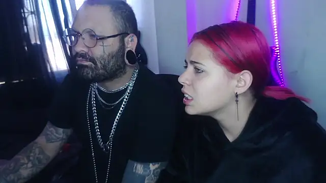 darkclothes online show from 02.19.25