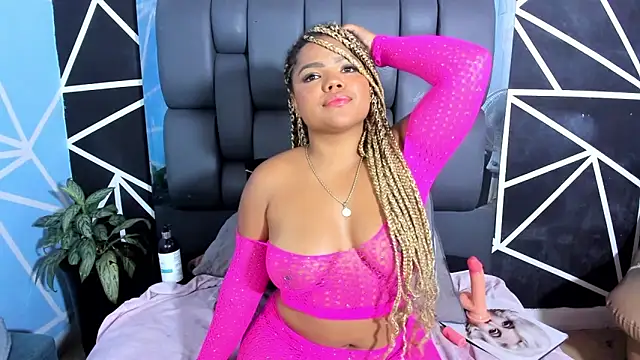 Adams Cloe online show from 02.22.25