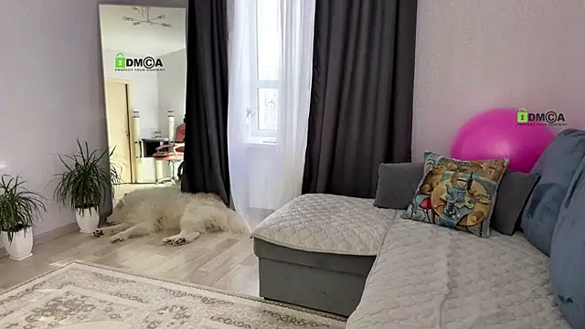 Snapshot of Victoria1Love chatting on 01.17.25 Victoria1Love online show from 01.17.25