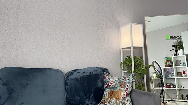 Snapshot of Victoria1Love chatting on 02.27.25 Victoria1Love online show from 02.27.25