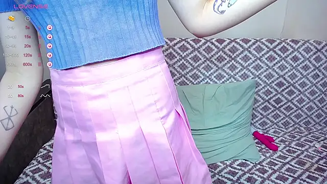 Snapshot of Olivia_Graceee chatting on 12.22.24 Olivia Graceee online show from 12.22.24