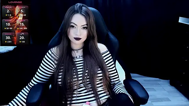 Snapshot of nasty_katty_ chatting on 10.11.25 nasty katty online show from 10.11.25