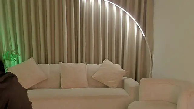 Snapshot of SavannahWildee chatting on 09.20.25 SavannahWildee online show from 09.20.25