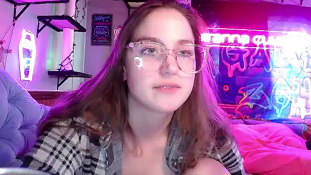 mirannacult online show from 01.20.25