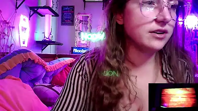 mirannacult online show from 02.02.25