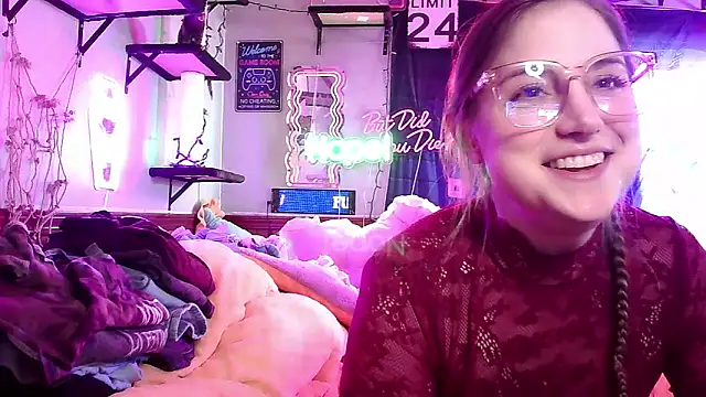 mirannacult online show from 02.10.25