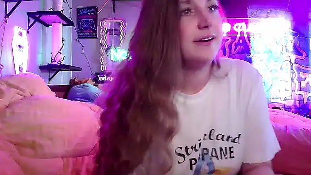 mirannacult online show from 02.24.25