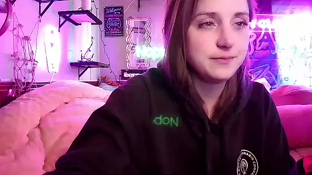 mirannacult online show from 02.27.25