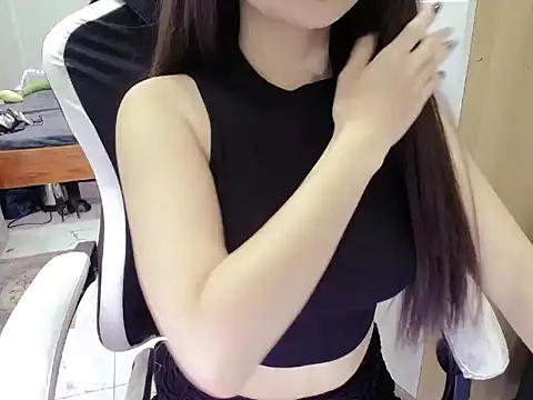 Lynk Lee69 online show from 02.19.25