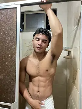 Snapshot of Mentriplex chatting on 09.21.25 Mentriplex online show from 09.21.25