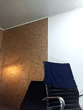 Michelle Brito1 online show from 02.27.25