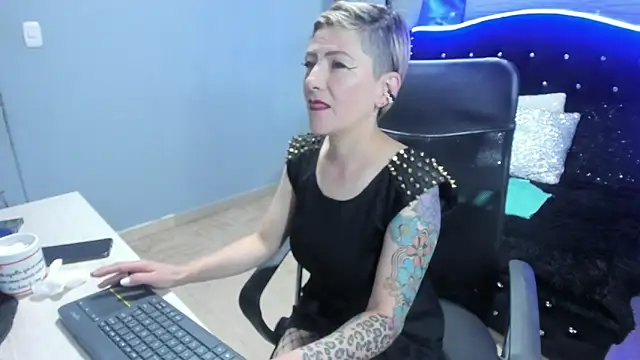 Maria fernandaxxx  online show from 12.10.24