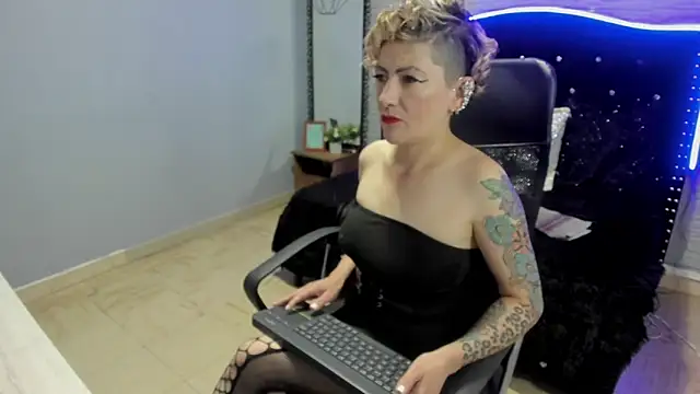 Maria fernandaxxx  online show from 12.11.24