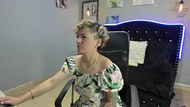 Maria fernandaxxx  online show from 12.15.24