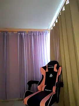  maiahairy  online show from 01.07.26