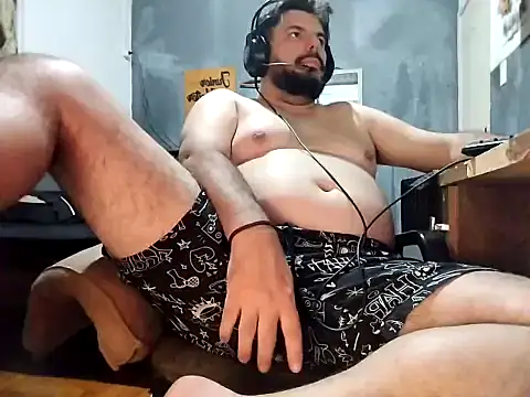 Snapshot of bumbumtatuado chatting on 04.16.26 bumbumtatuado online show from 04.16.26